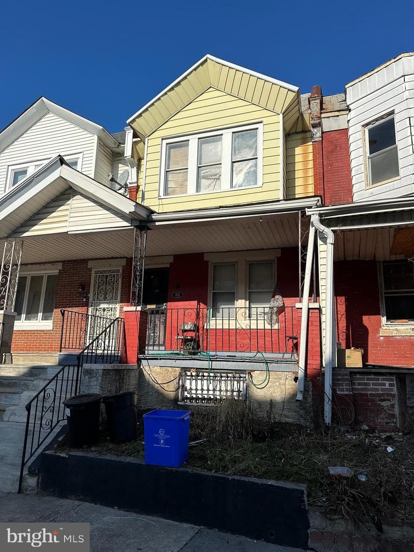 1923 W Airdrie Street, Philadelphia