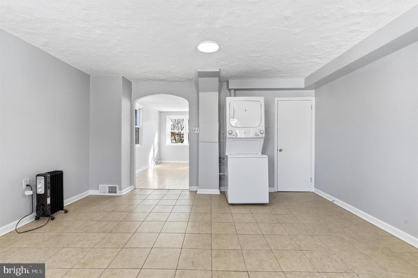 6266 Marsden Street photo 20