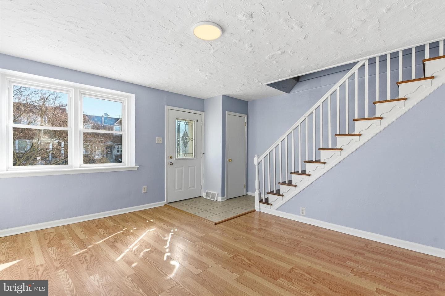 6266 Marsden Street photo 3