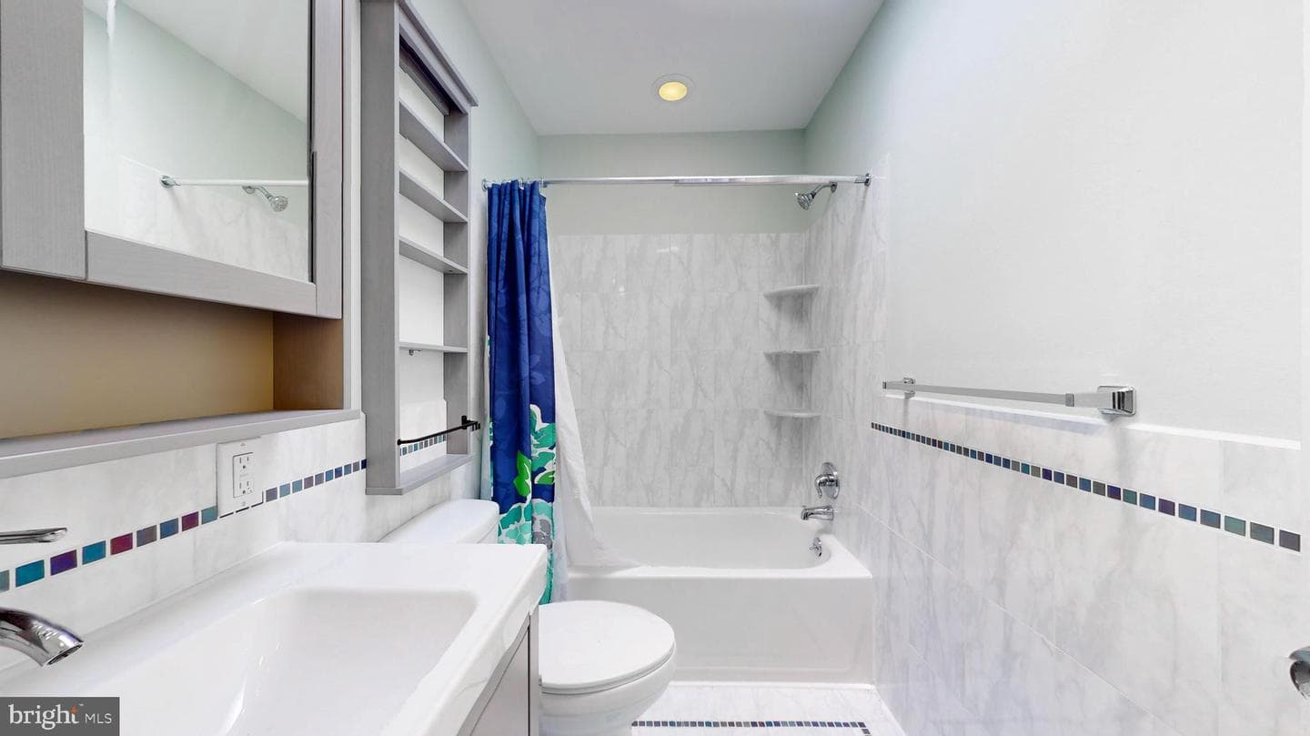 5142 Ranstead Street photo 10