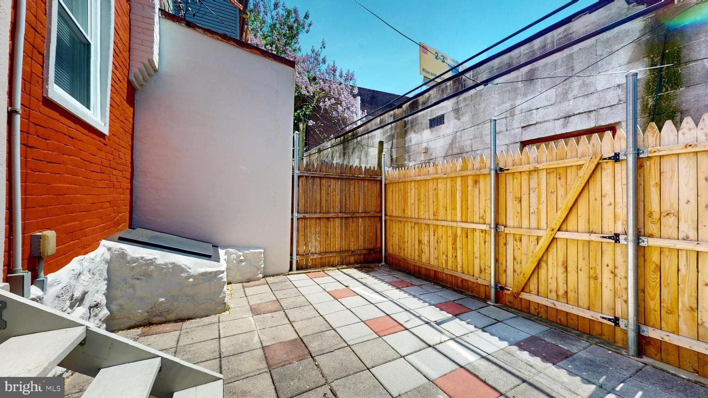 5142 Ranstead Street photo 11