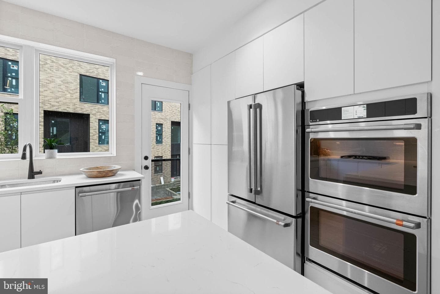 650 Fairmount Avenue #j1 photo 5