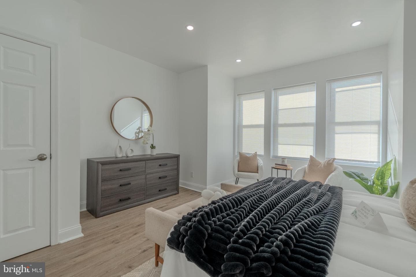 1123 S 56th Street photo 17