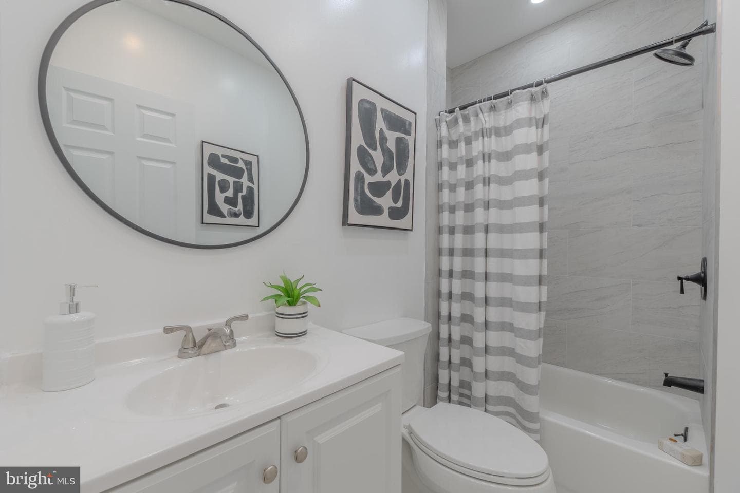 1123 S 56th Street photo 21