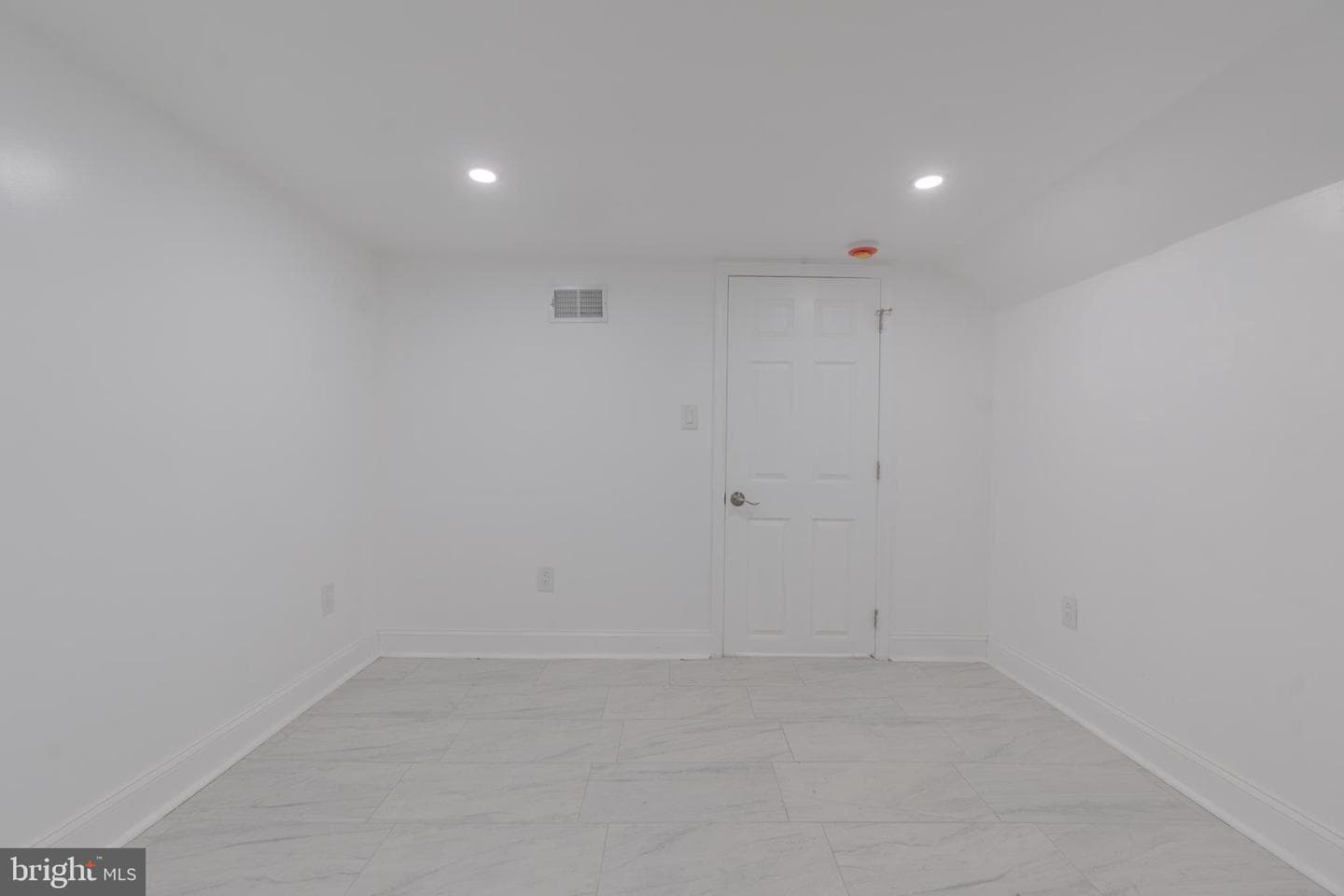 1123 S 56th Street photo 32