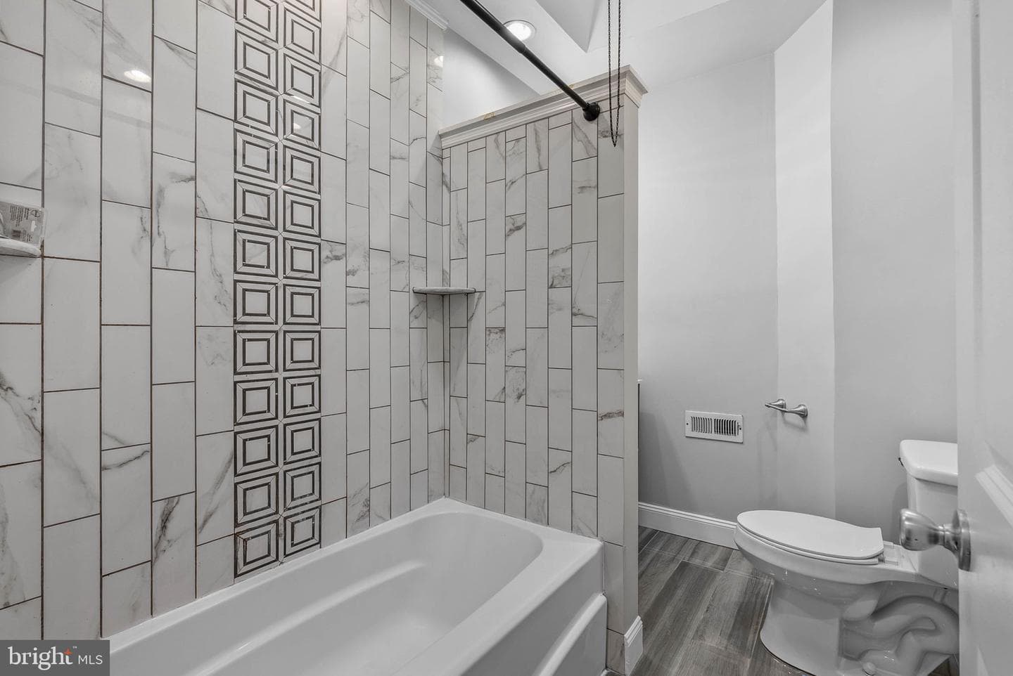 1547 S 28th Street photo 20