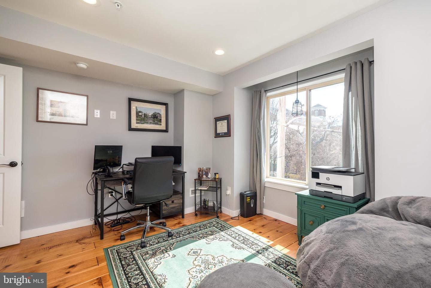 1817 Ingersoll Street photo 16