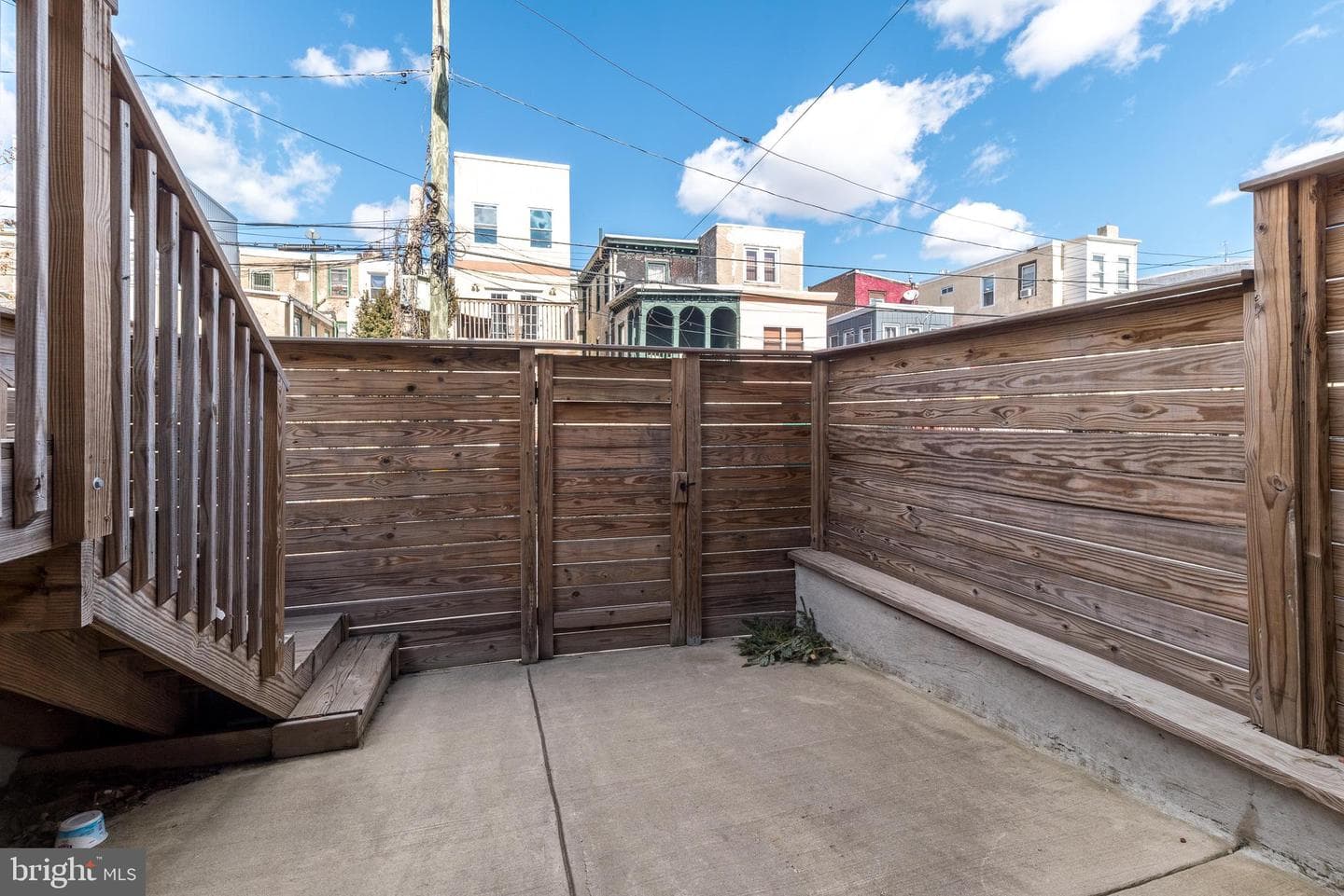 1817 Ingersoll Street photo 39