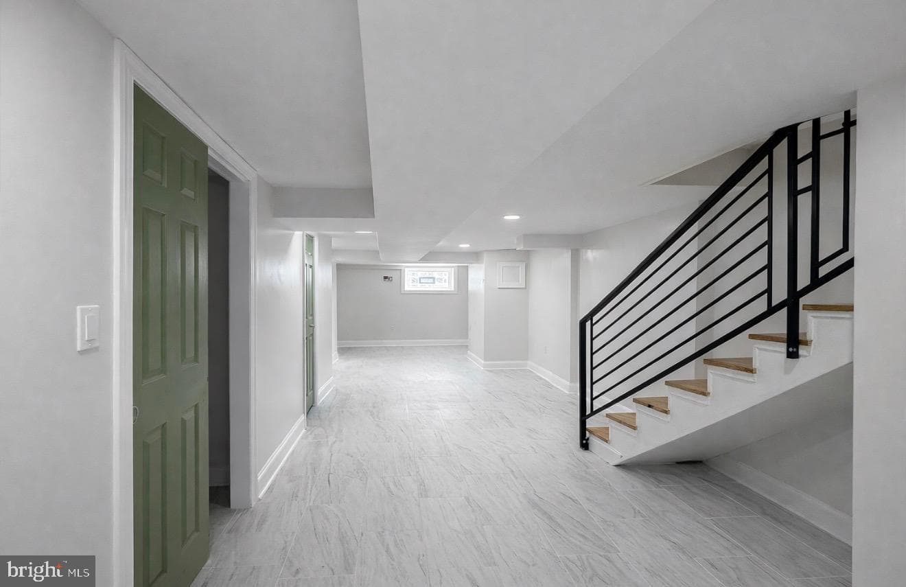 5831 Washington Avenue photo 22