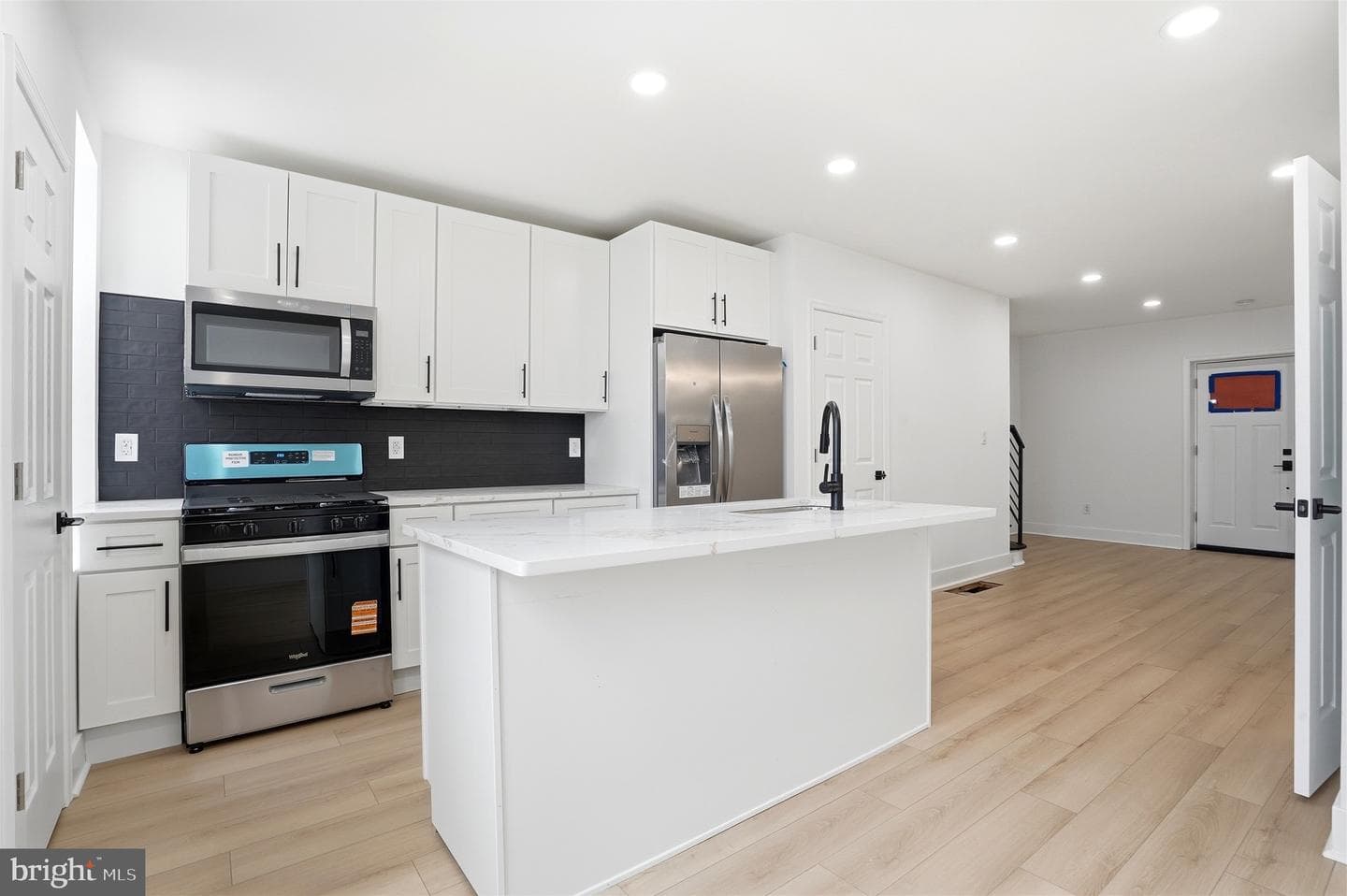 6621 N Uber Street, Philadelphia