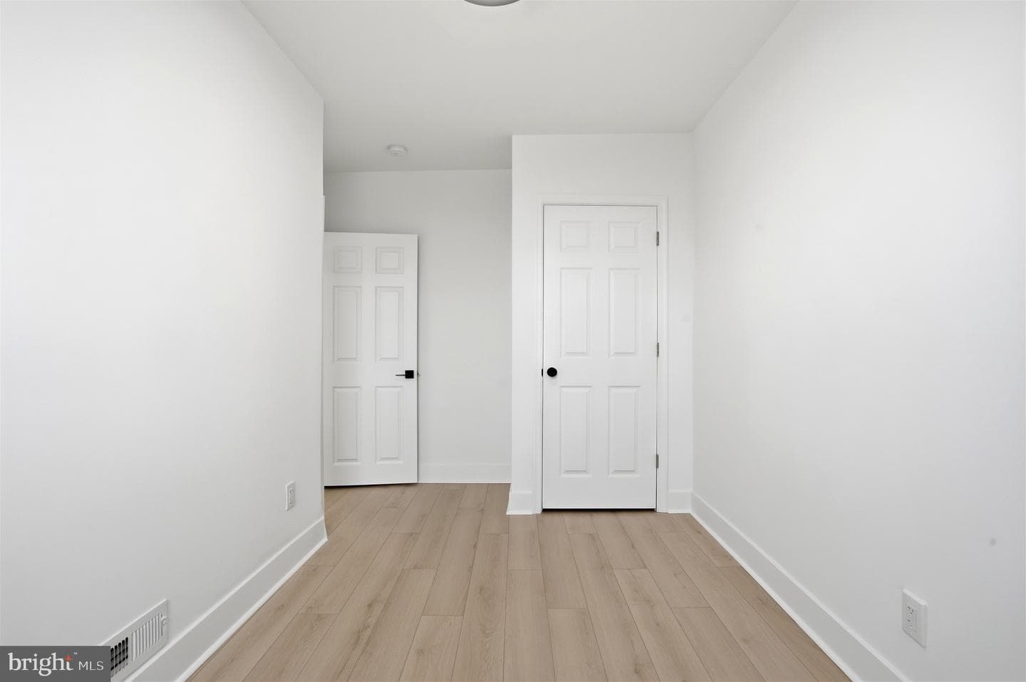 6621 N Uber Street photo 26