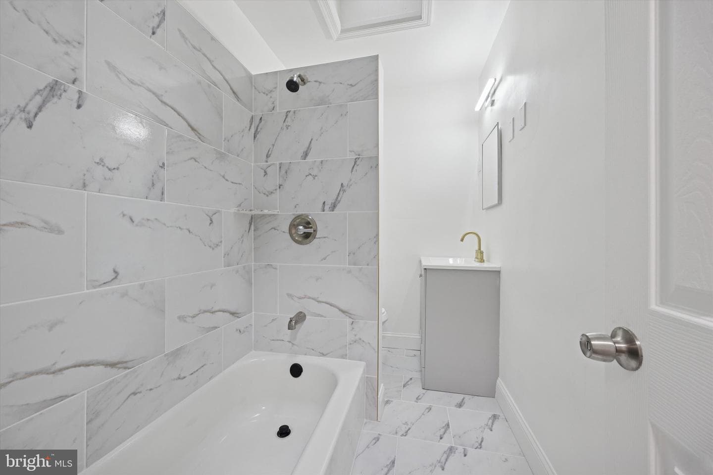 2515 S 68th Street photo 7