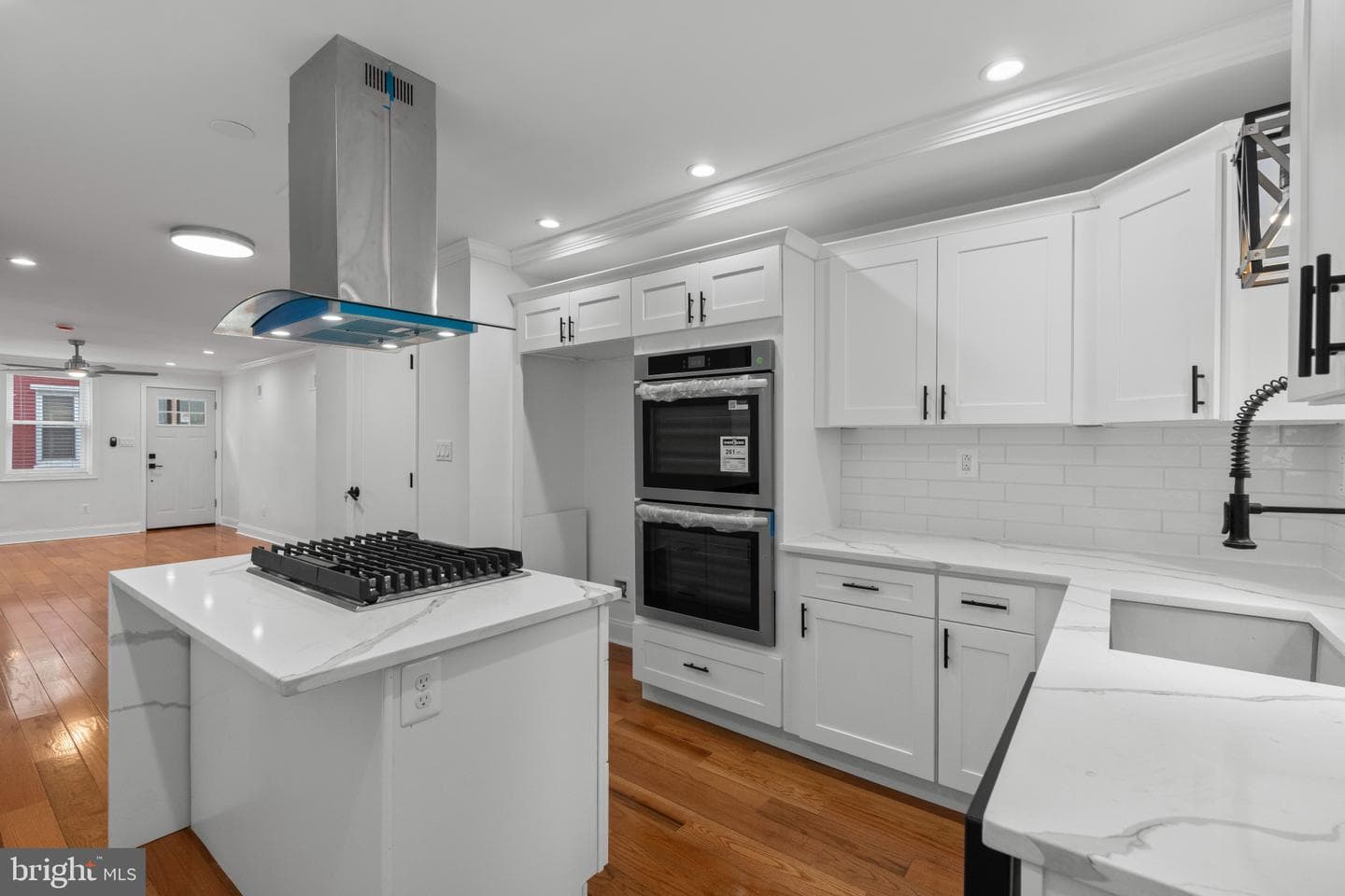 625 Winton Street photo 11