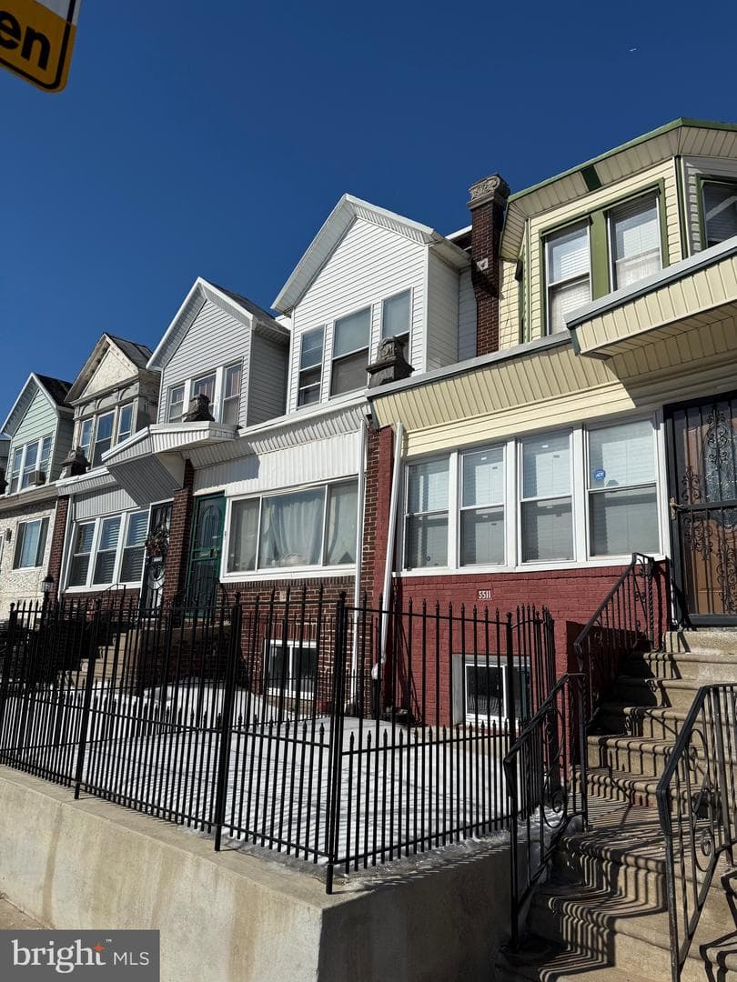 5511 Greenway Avenue photo 2
