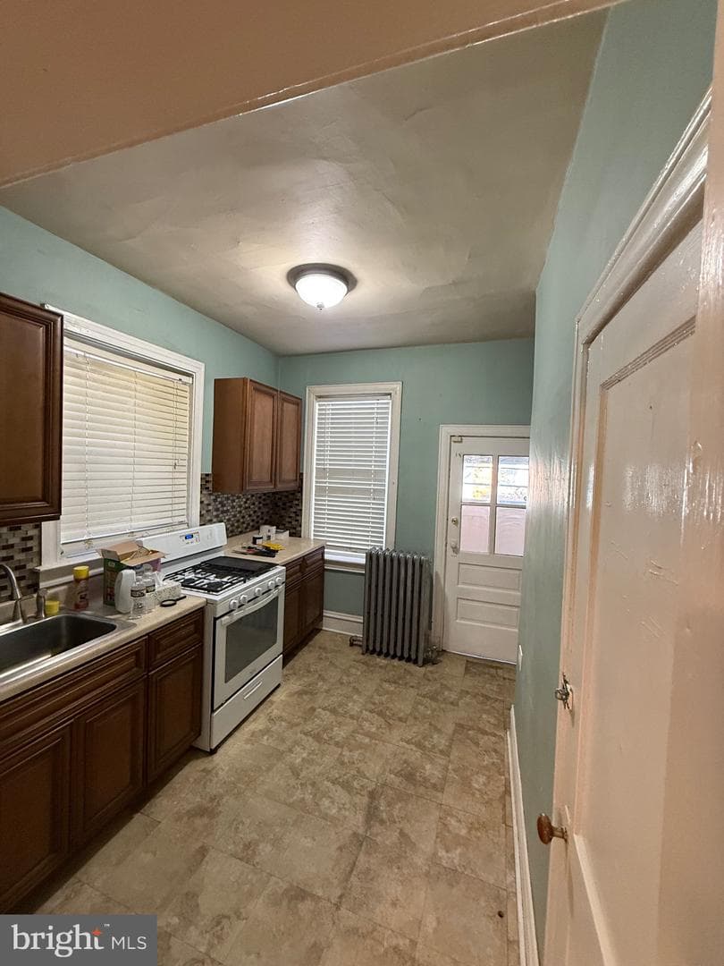 5511 Greenway Avenue photo 8