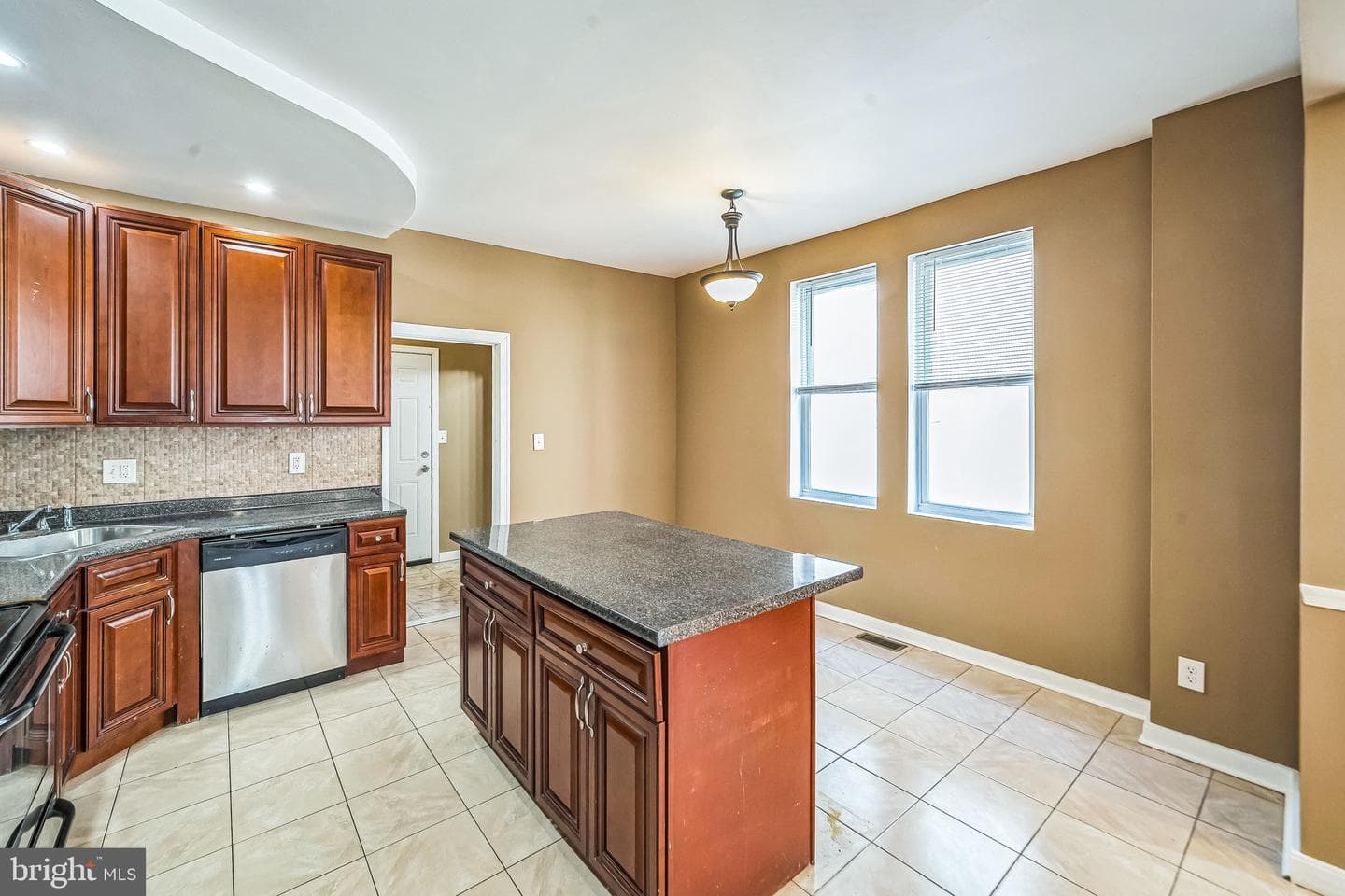 3817 Haverford Avenue photo 19