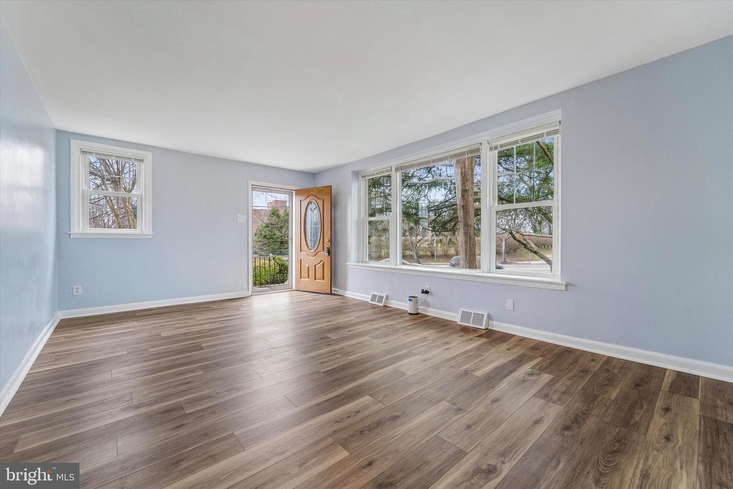 3001 Welsh Road photo 4