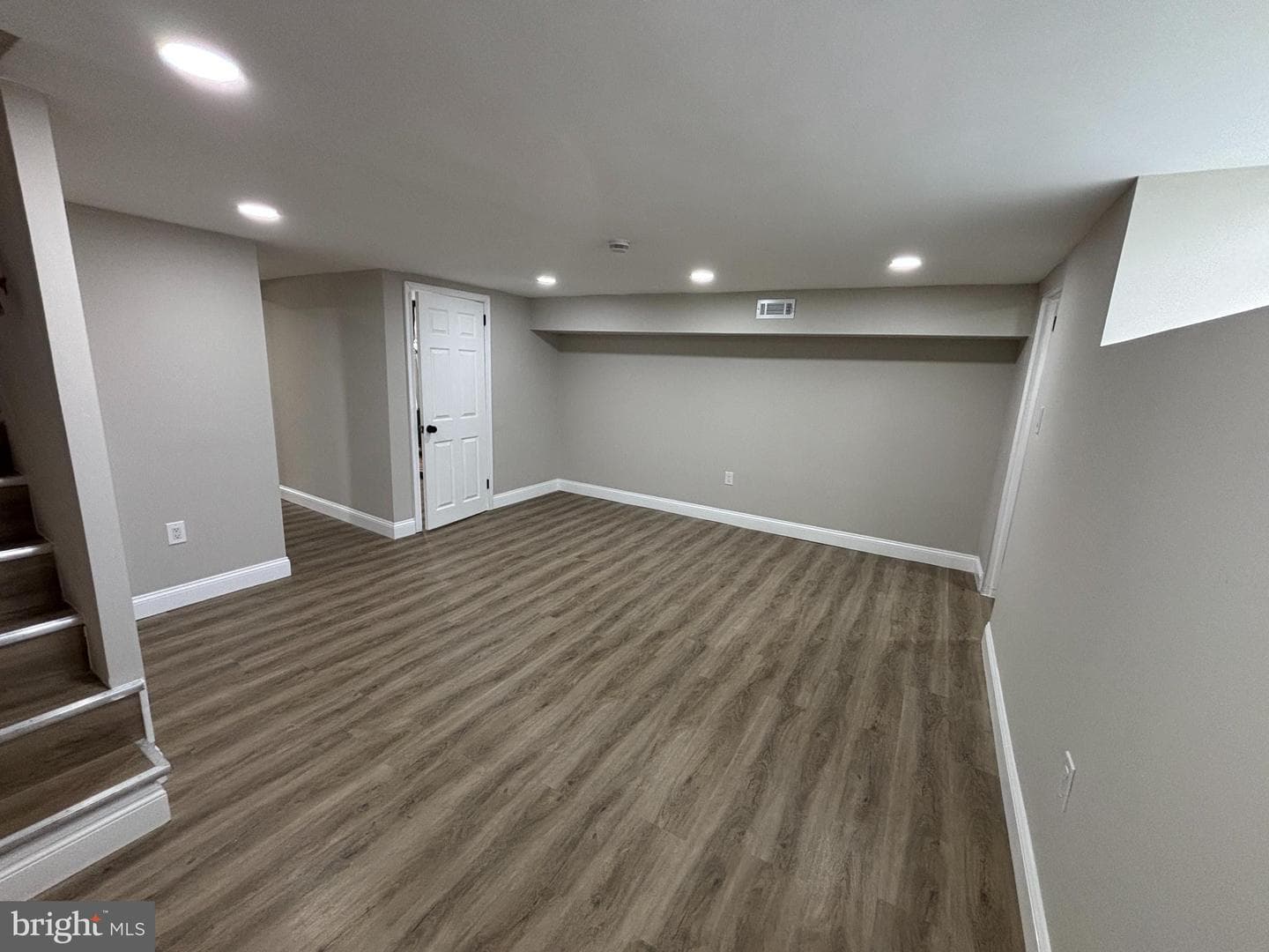 8266 Temple Road photo 34