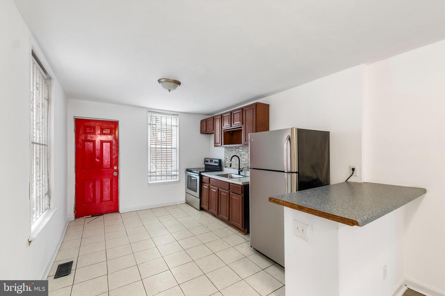 1662 S Conestoga Street photo 6