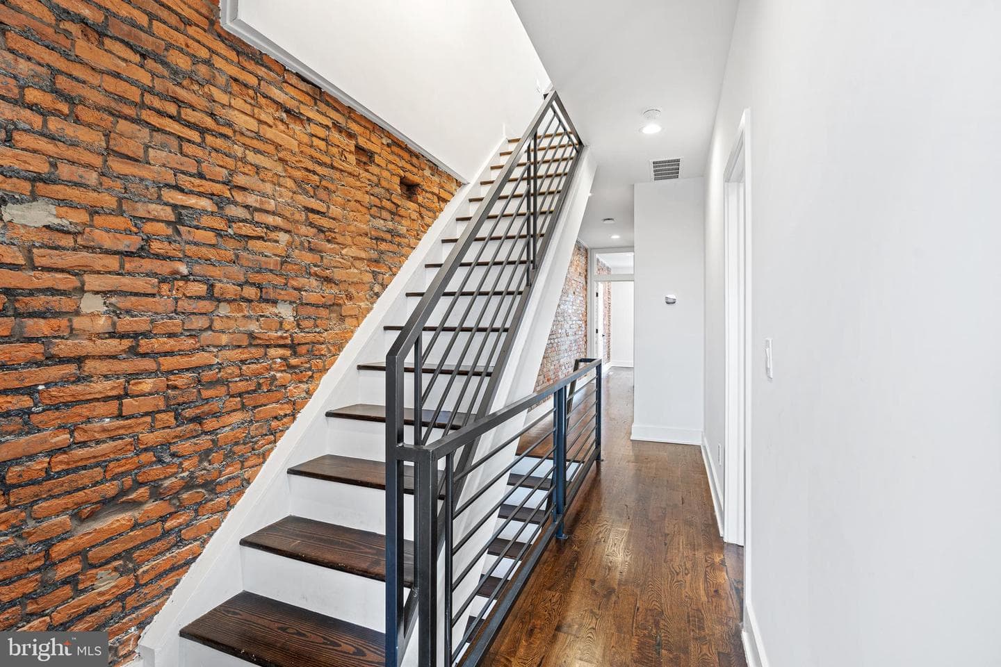 2125 S 9th Street photo 16