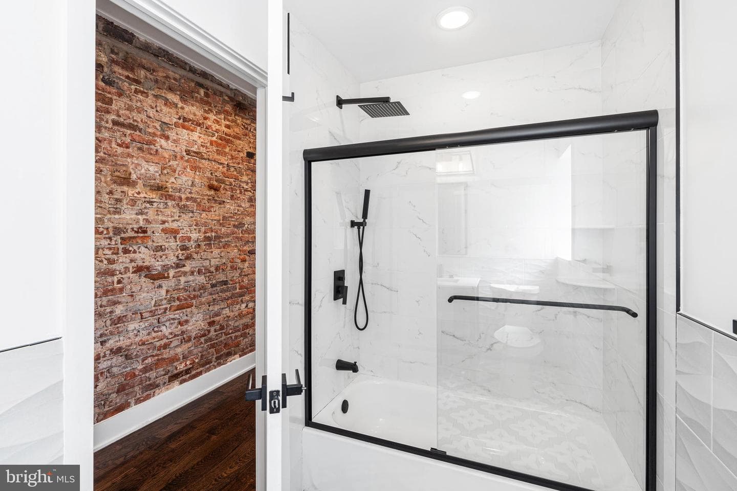 2125 S 9th Street photo 20