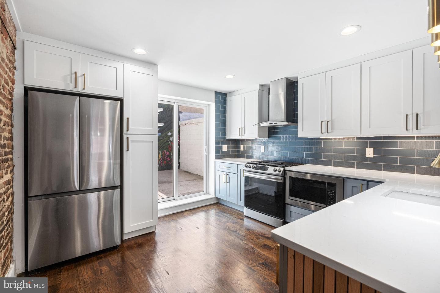 2125 S 9th Street photo 5