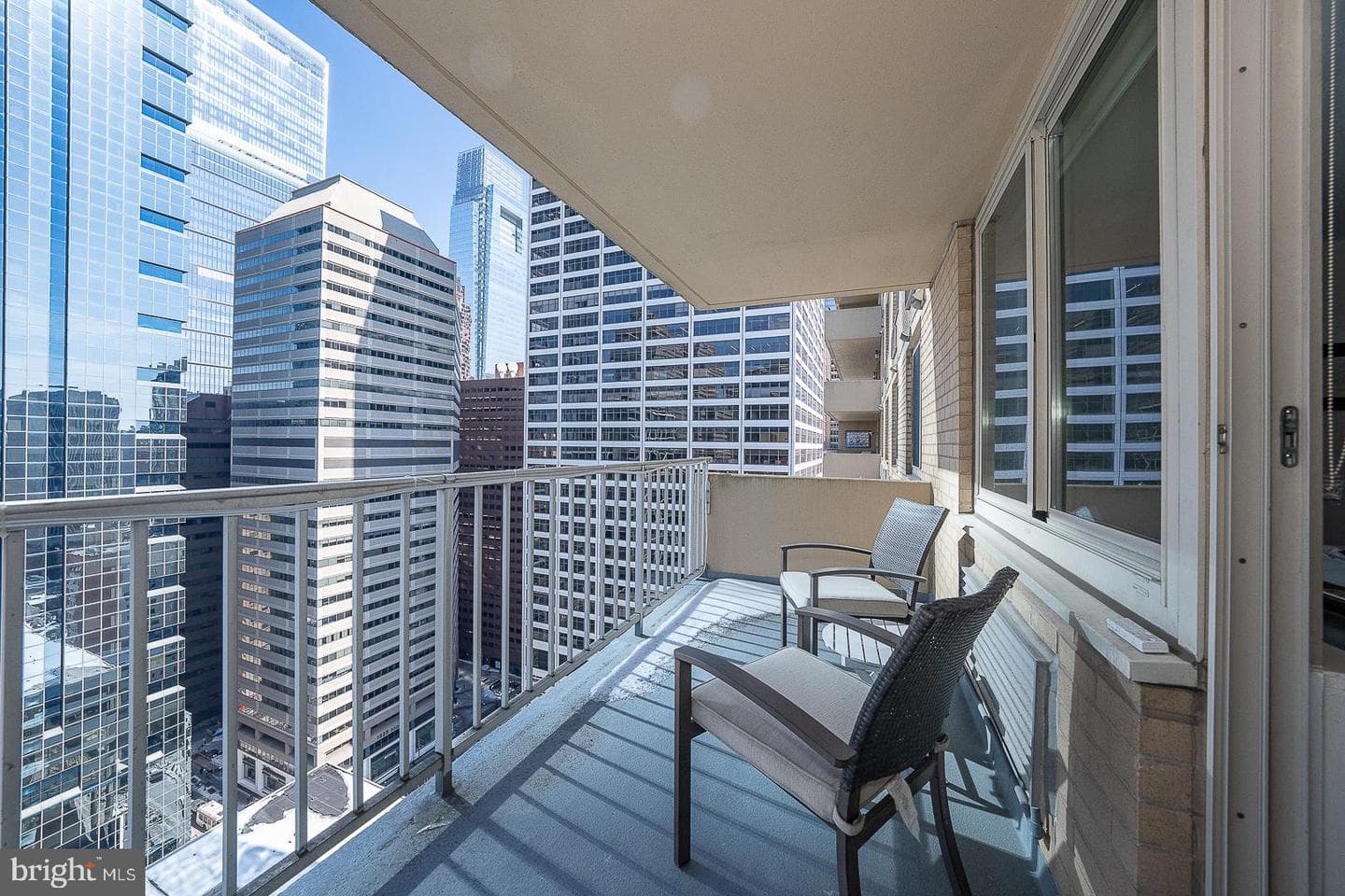 1919 Chestnut Street #2703 photo 12