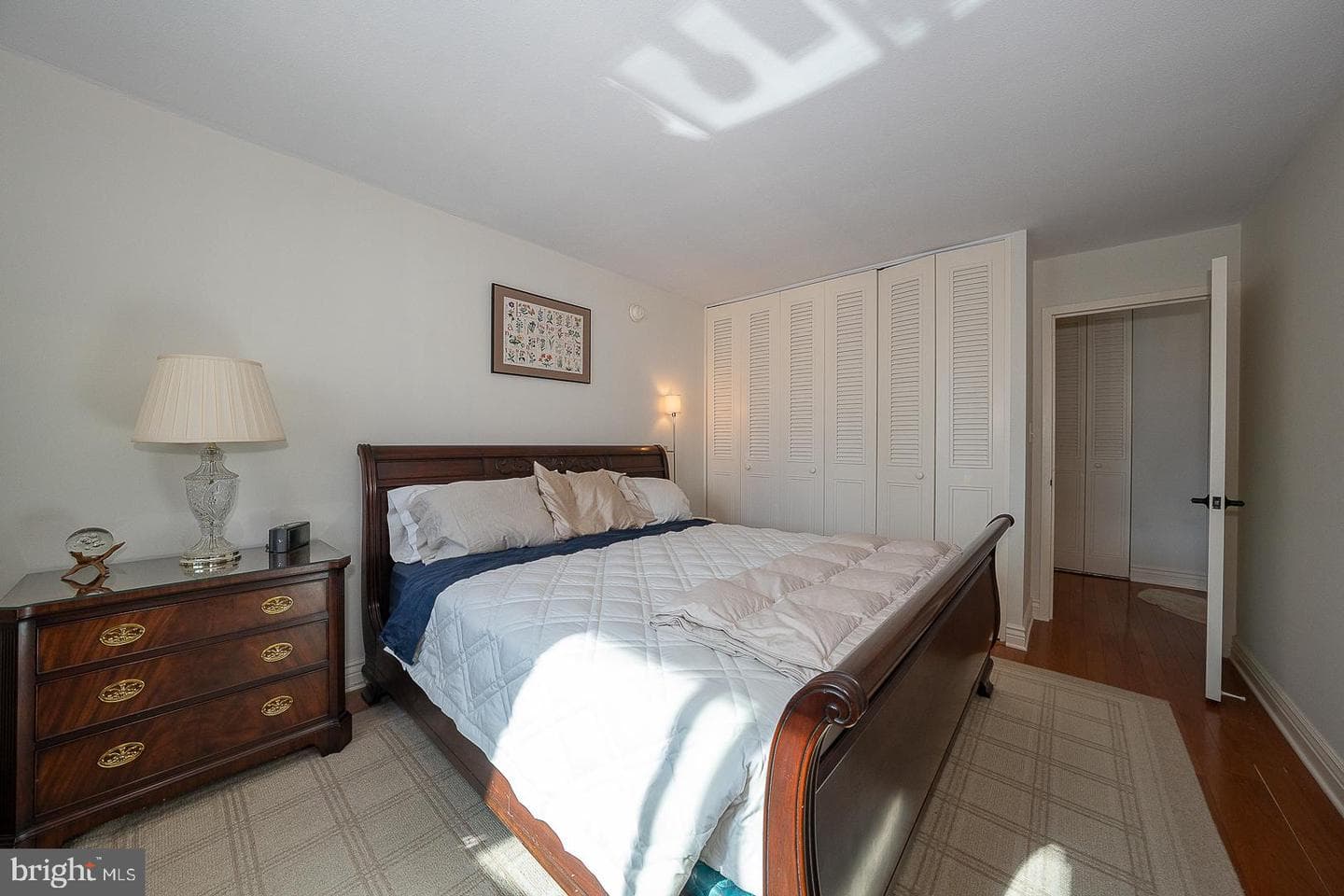 1919 Chestnut Street #2703 photo 8