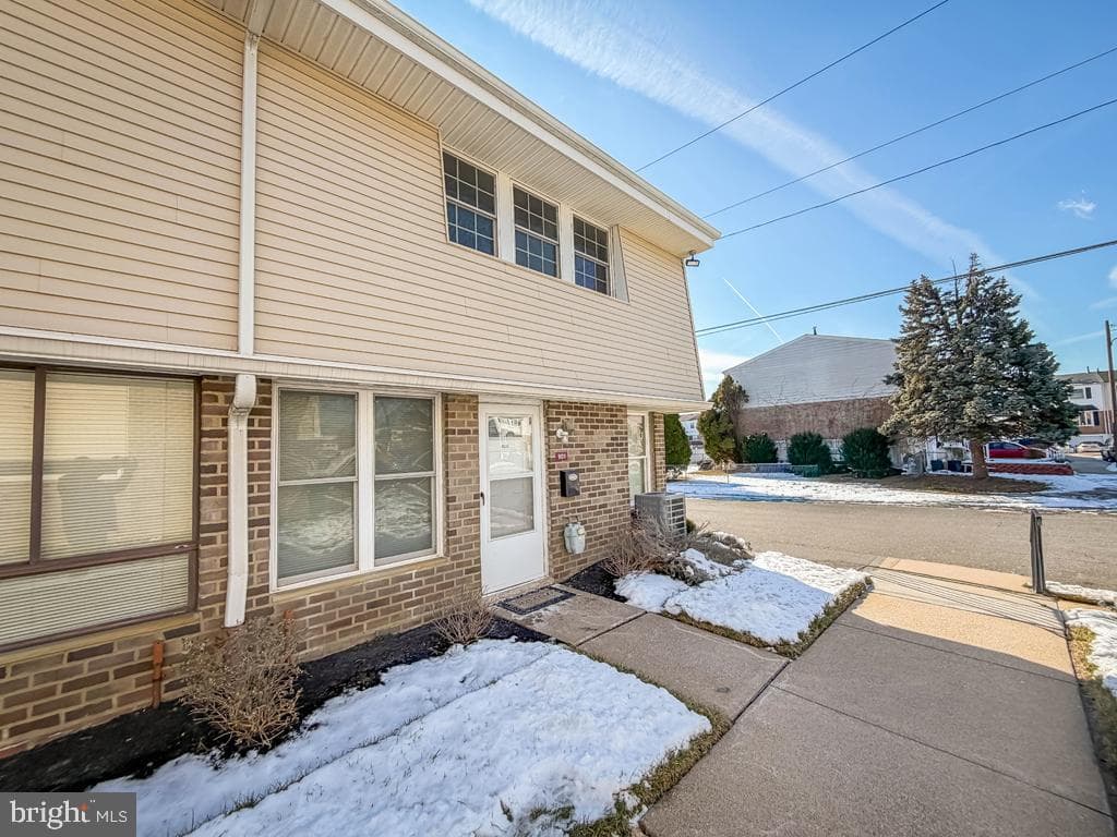 3850 Woodhaven Road #901 photo 4