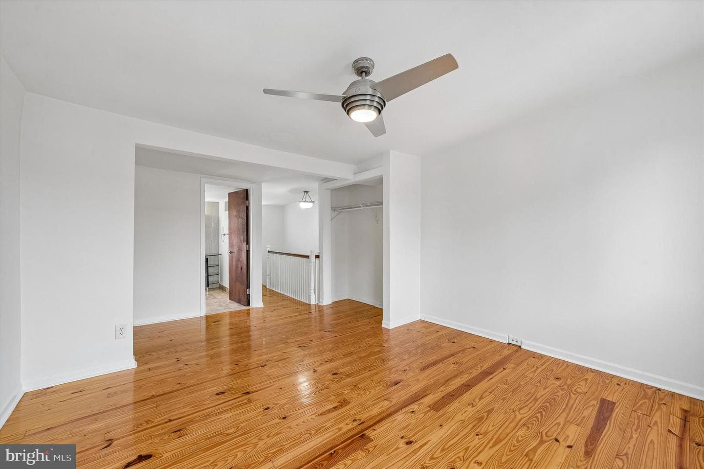 2042 E Huntingdon Street photo 28