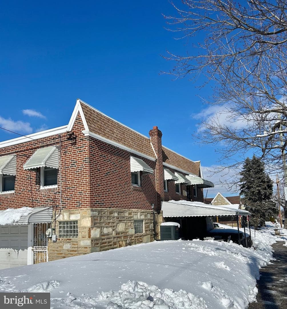 1734 Strahle Street photo 8