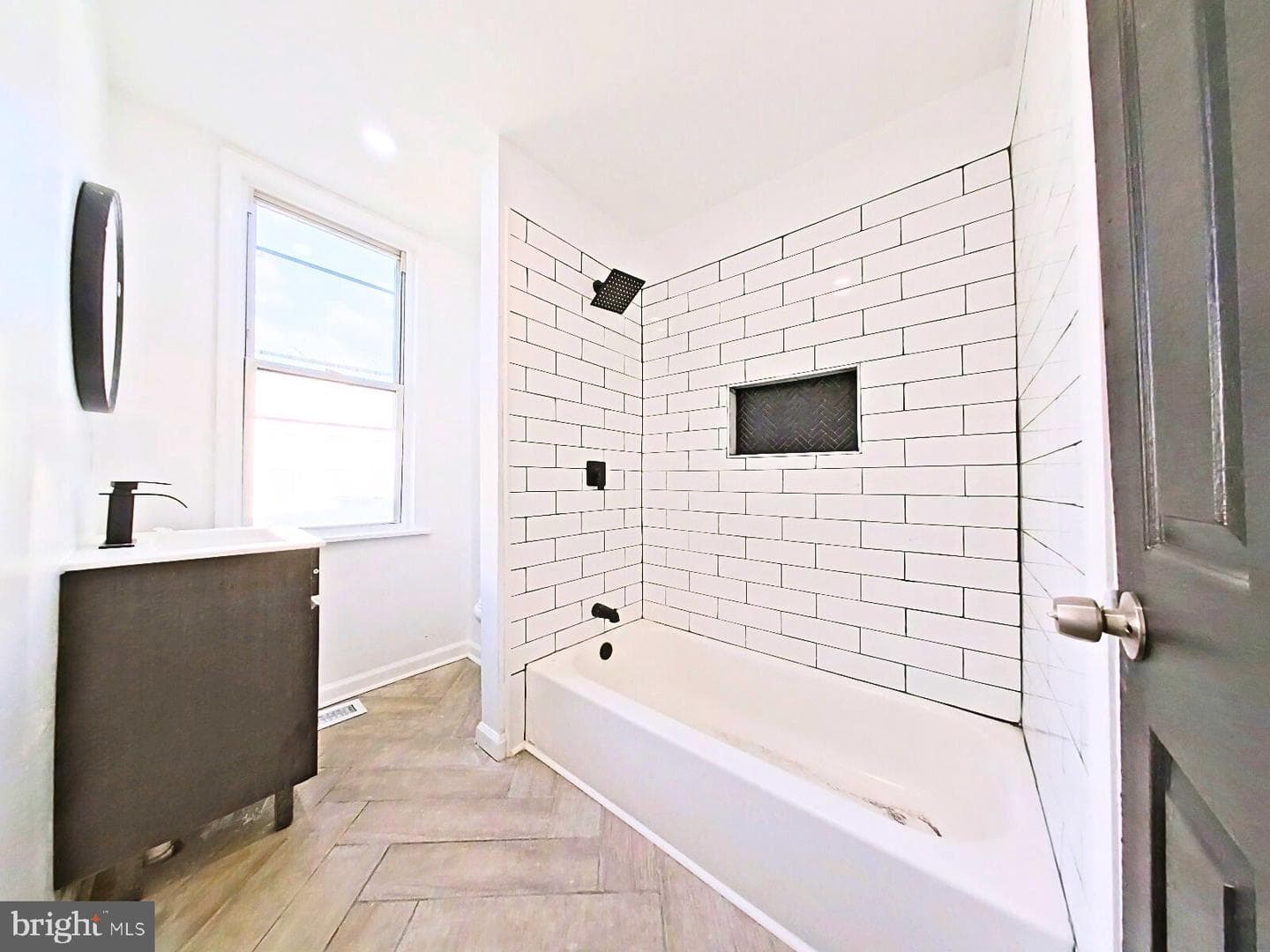 5943 Summer St photo 16