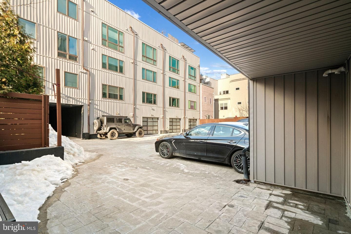 429 Salmon Street photo 40