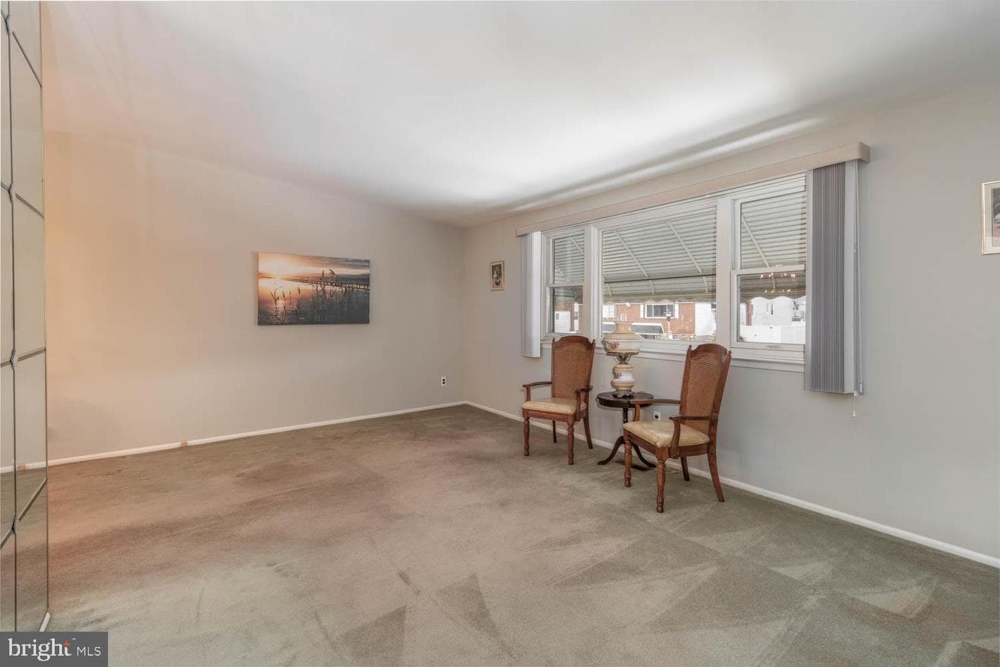418 Densmore Road photo 6