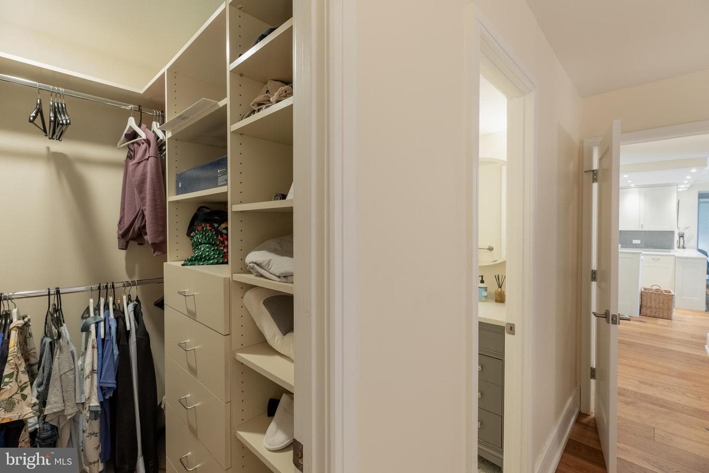 226 W Rittenhouse Square #1501 photo 30