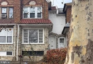 5727 Woodcrest Avenue, Philadelphia