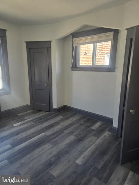 5727 Woodcrest Avenue photo 25