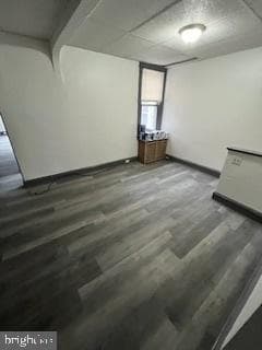 5727 Woodcrest Avenue photo 3