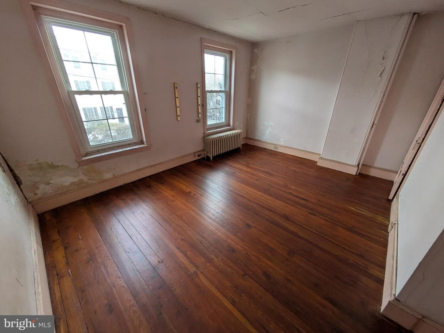 205 E Evergreen Avenue photo 11