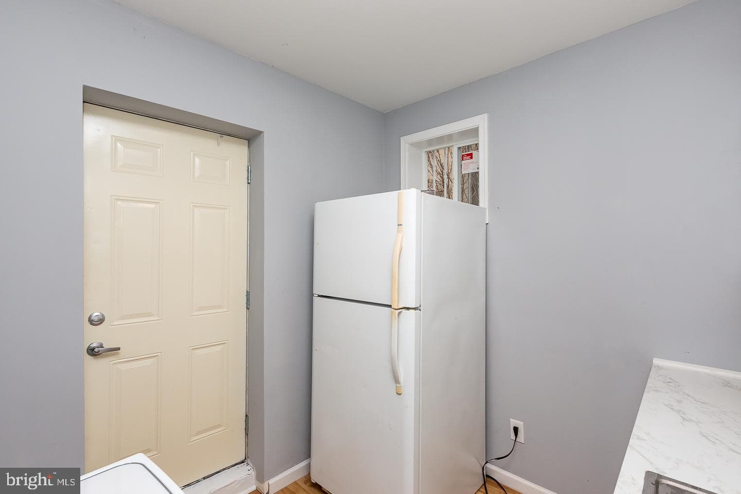2735 N Waterloo Street photo 11