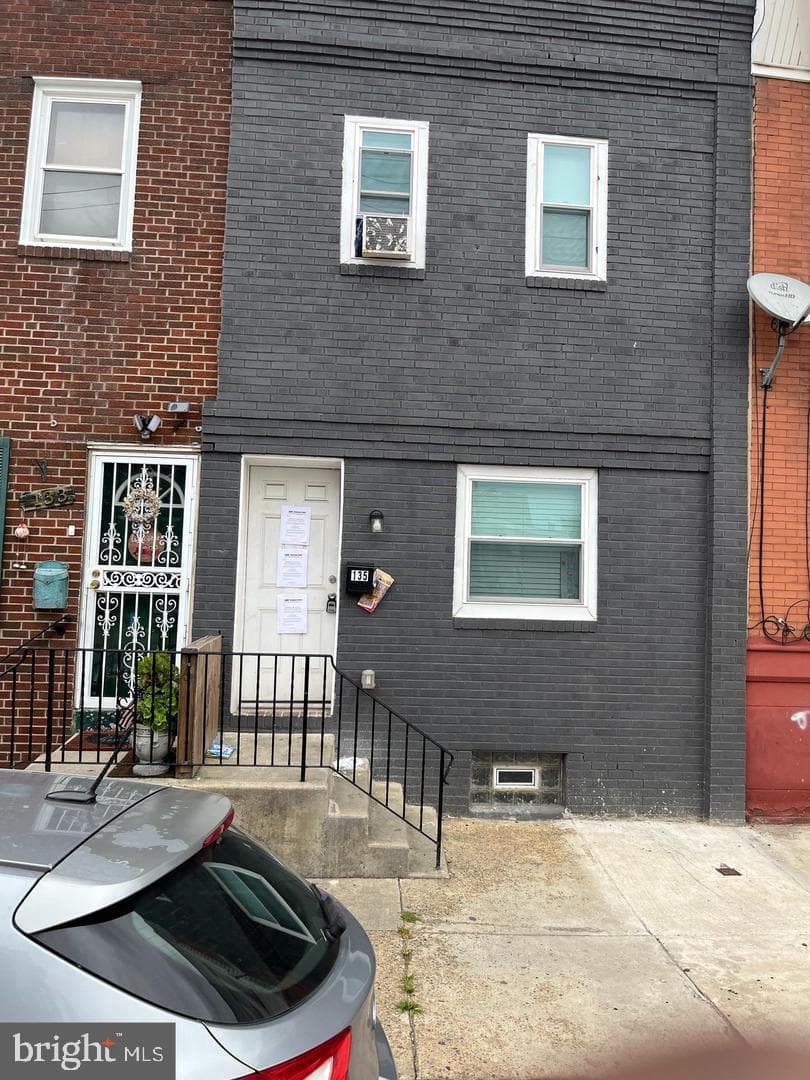 135 E Lippincott Street, Philadelphia