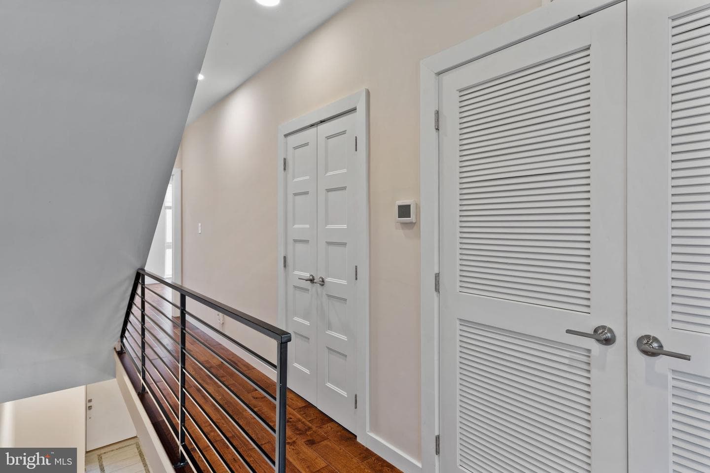 967 N Randolph Street photo 21