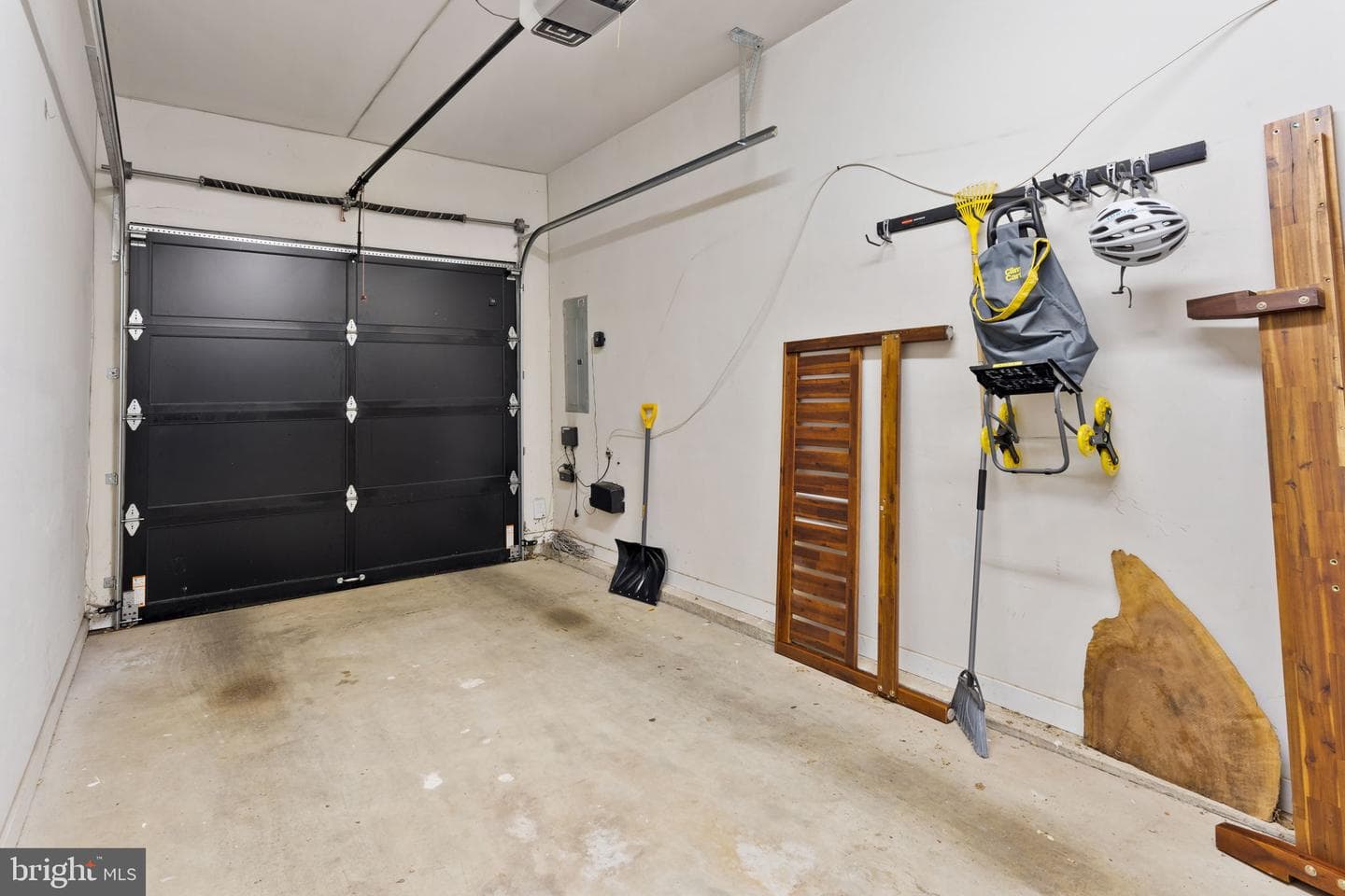 967 N Randolph Street photo 3