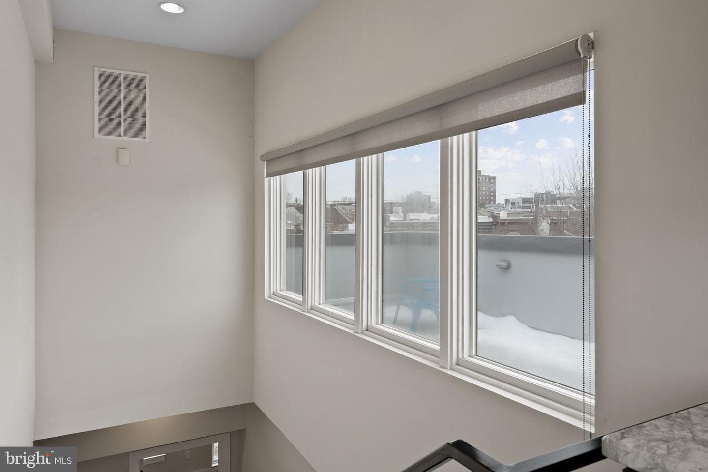 967 N Randolph Street photo 42