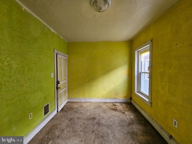 30 E Wister Street photo 11