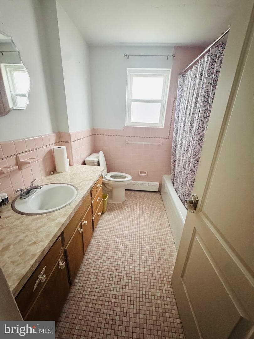 8239 Pine Road photo 10