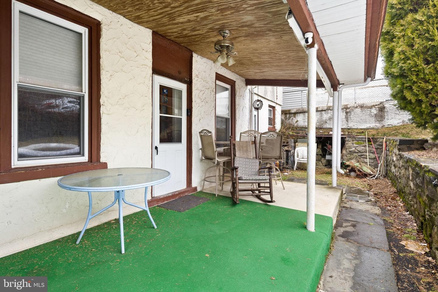 244 Hermitage Street photo 14