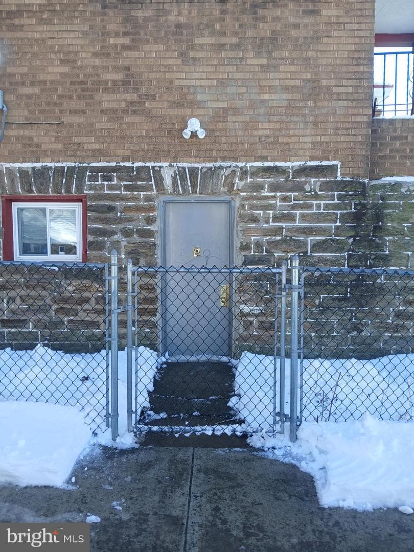 630 E Price Street photo 29