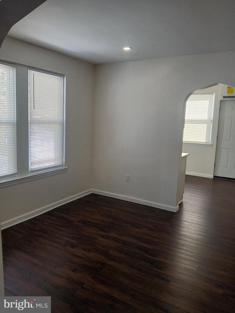 630 E Price Street photo 8