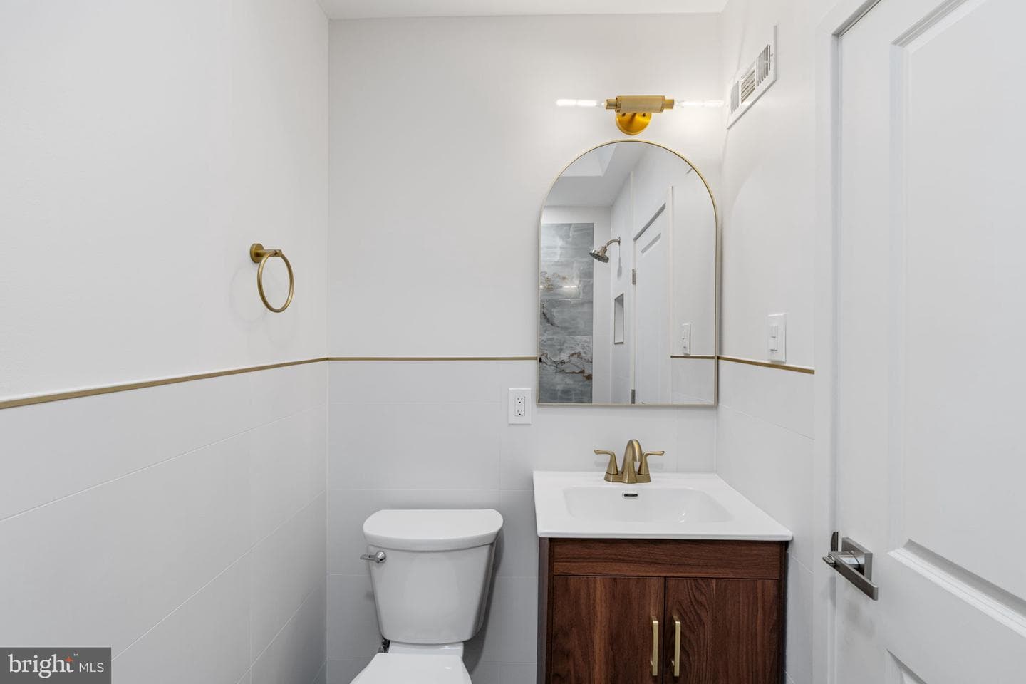 8546 Forrest Avenue photo 27